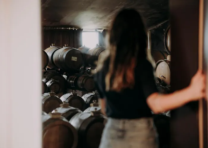 Lantgård Opera 02 *