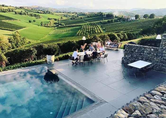 Opera 02 Lantgård *